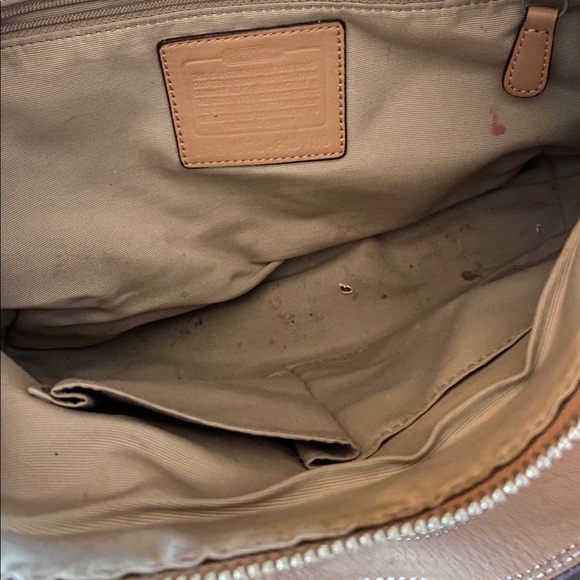 Handbag - Picture 4 of 9